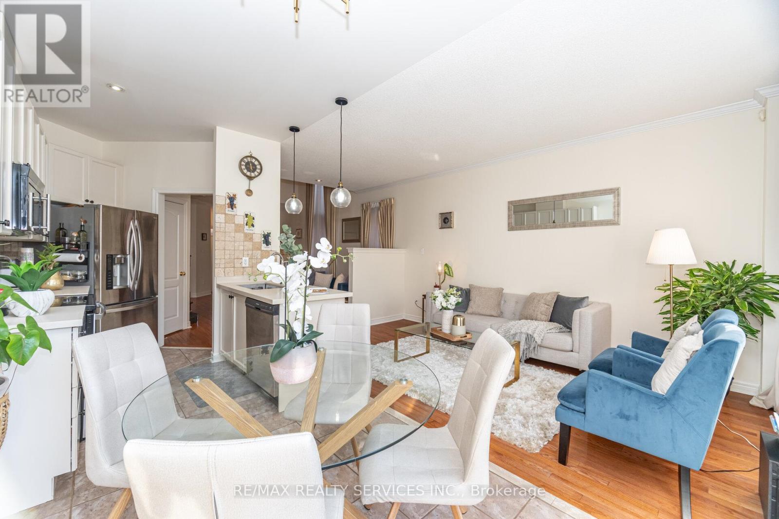 12 Rainy Dale Road, Brampton (Madoc), Ontario  L6V 4S7 - Photo 13 - W12406183