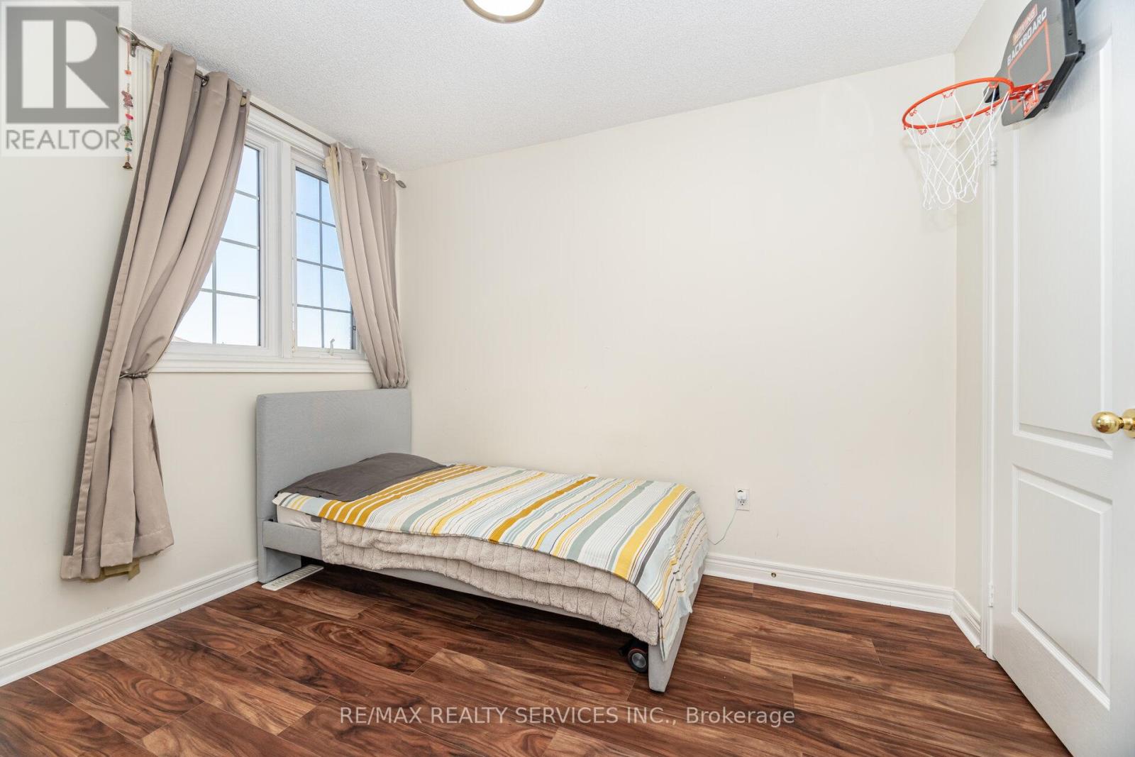 12 Rainy Dale Road, Brampton (Madoc), Ontario  L6V 4S7 - Photo 26 - W12406183