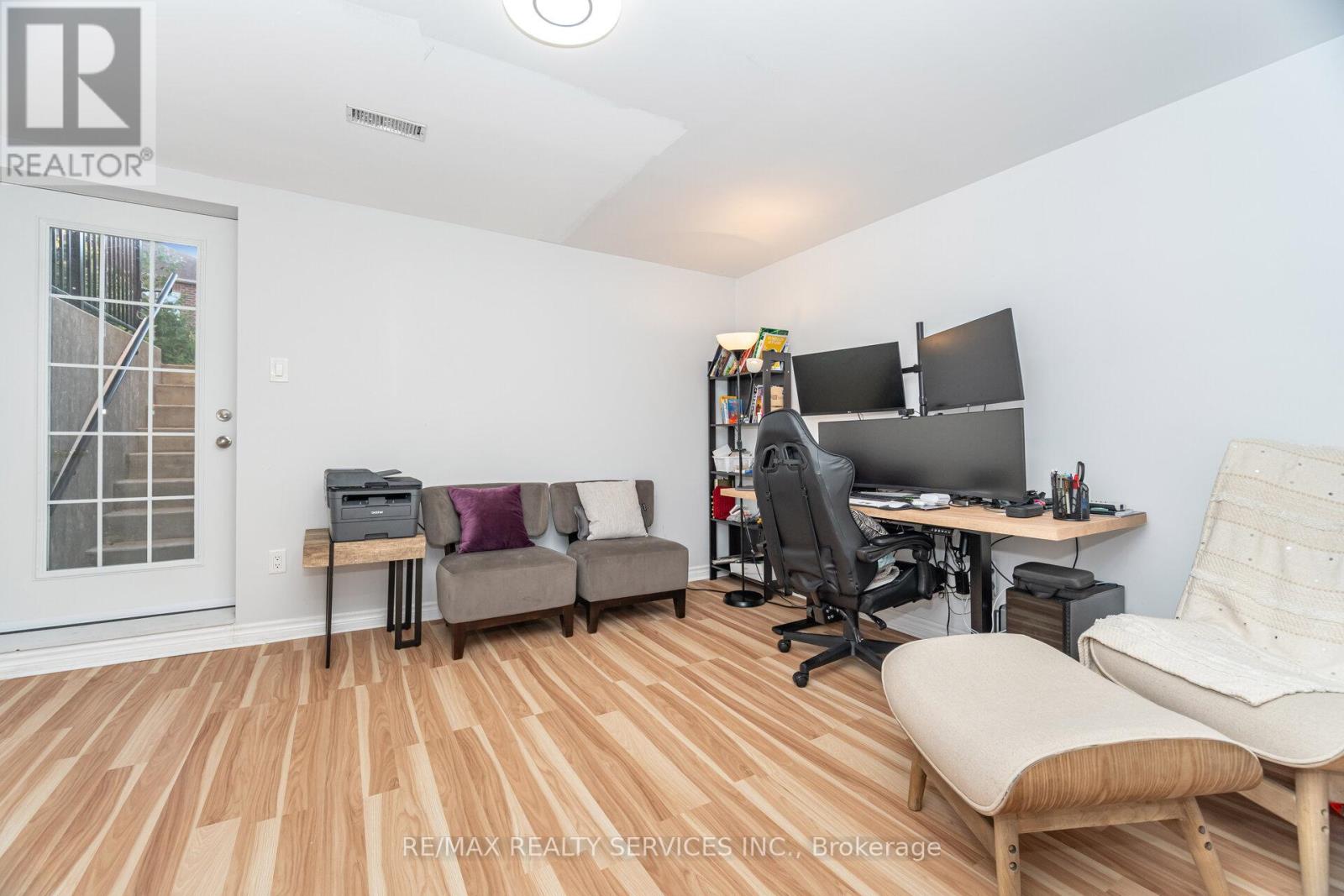 12 Rainy Dale Road, Brampton (Madoc), Ontario  L6V 4S7 - Photo 36 - W12406183