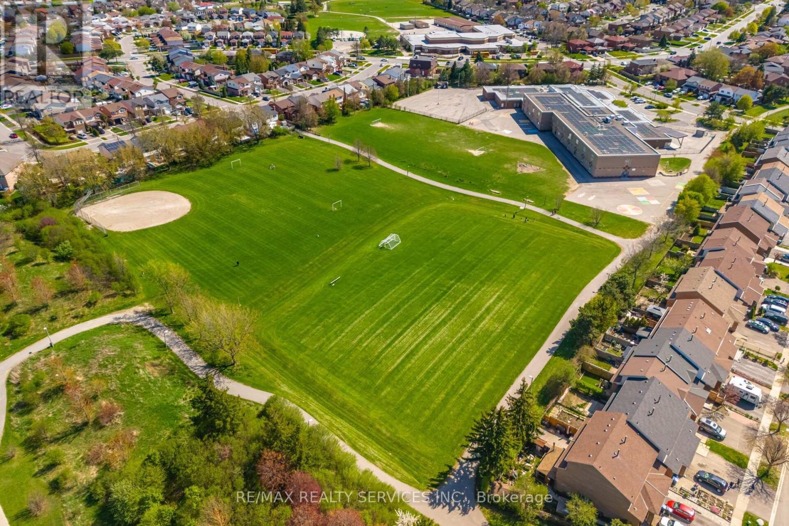 12 Rainy Dale Road, Brampton (Madoc), Ontario  L6V 4S7 - Photo 47 - W12406183