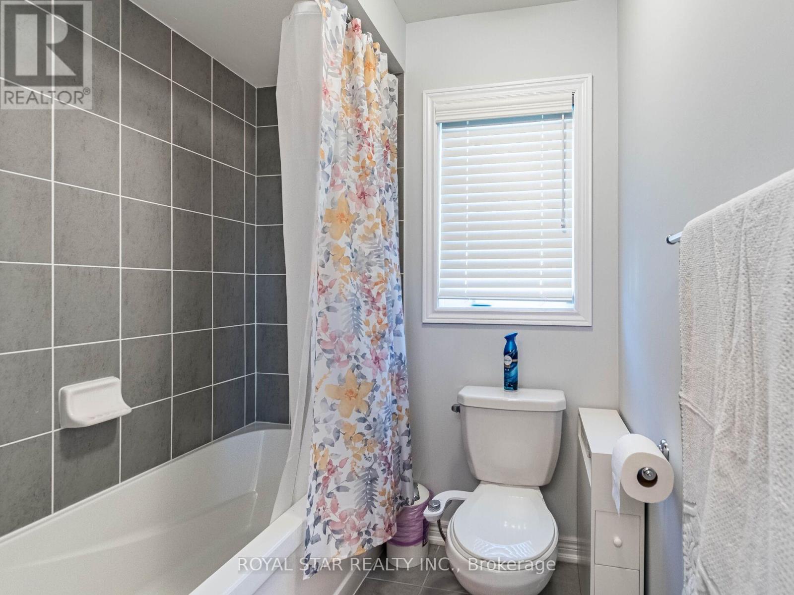 10 Spokanne Street, Brampton, Ontario  L6R 4A2 - Photo 29 - W12406190
