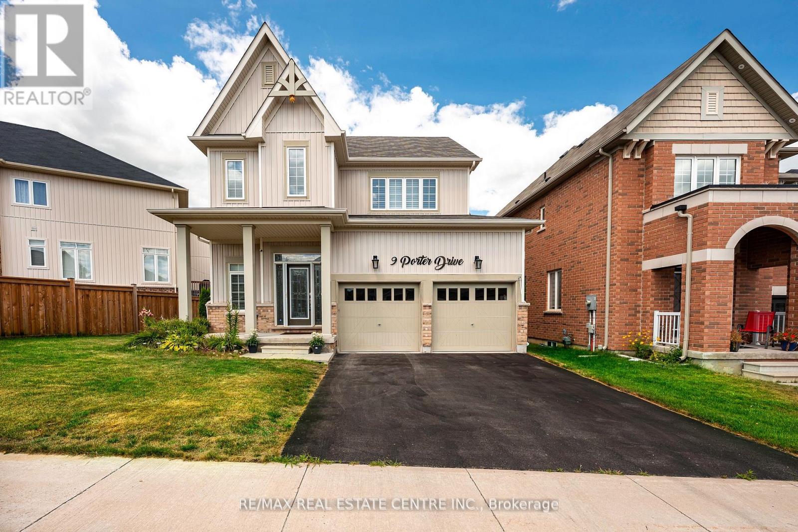 9 PORTER DRIVE, Orangeville, Ontario