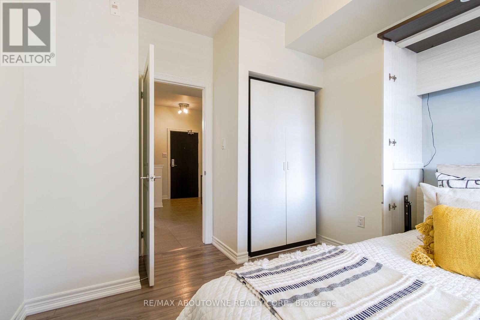 206 - 2339 Sawgrass Drive, Oakville, Ontario  L6H 0L1 - Photo 16 - W12406207