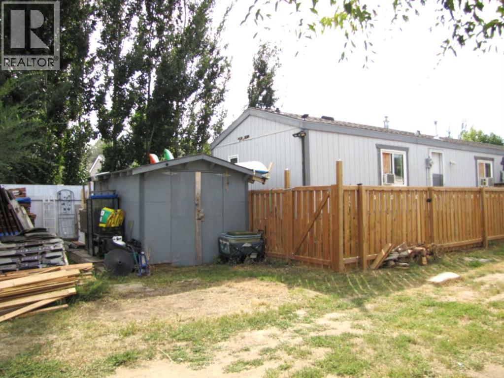6221 49 Street, Taber, Alberta  T1G 1J4 - Photo 5 - A2252808