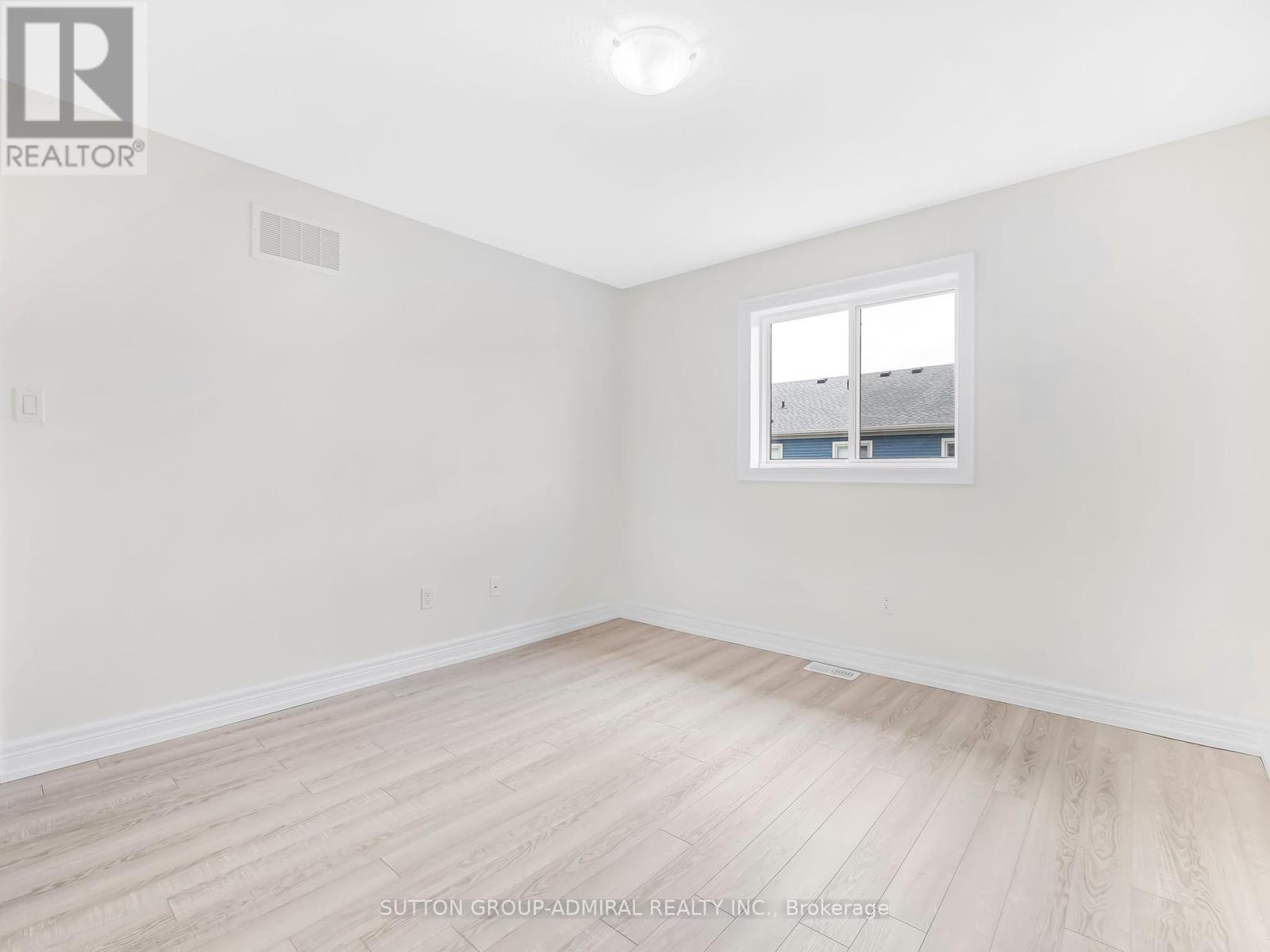 3863 Ryan Avenue, Fort Erie, Ontario  L0S 1B0 - Photo 22 - X12406206