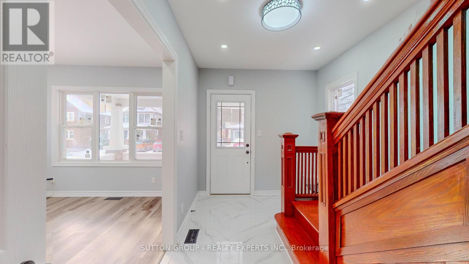 4357 Seneca Street, Niagara Falls, Ontario  L2E 1G5 - Photo 4 - X12406212