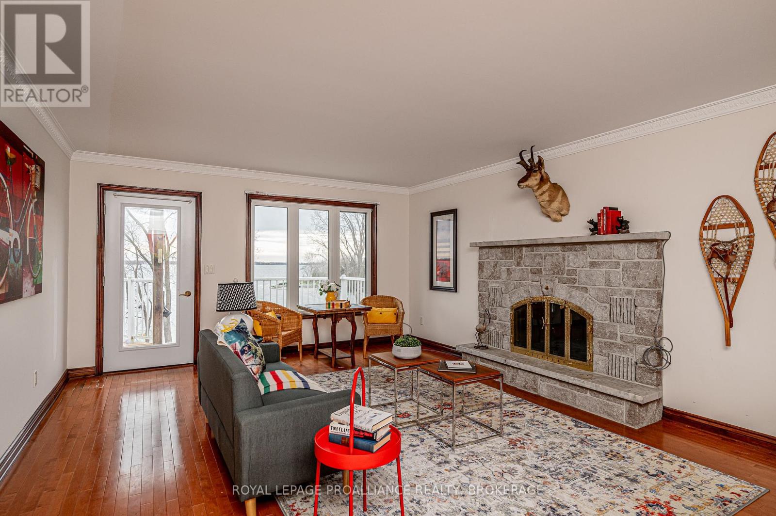 4734 Lakeside Lane, Loyalist, Ontario  K0H 1G0 - Photo 18 - X12406523