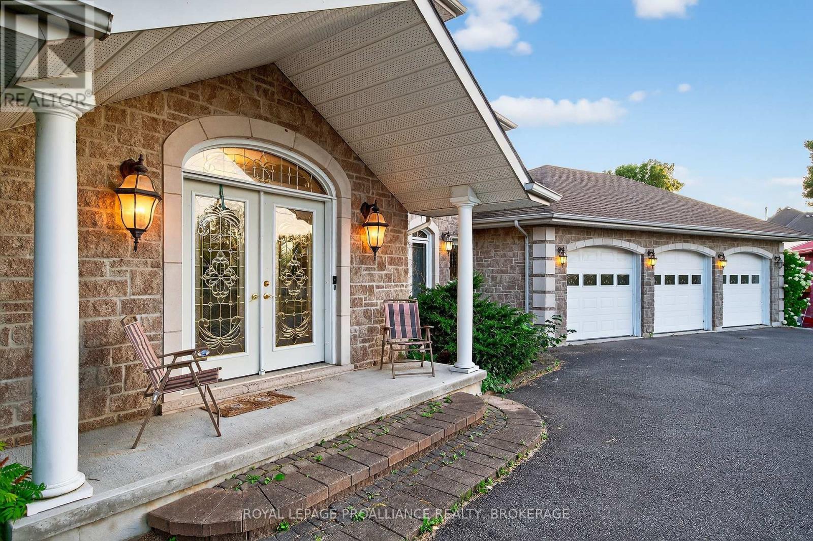4734 Lakeside Lane, Loyalist, Ontario  K0H 1G0 - Photo 3 - X12406523