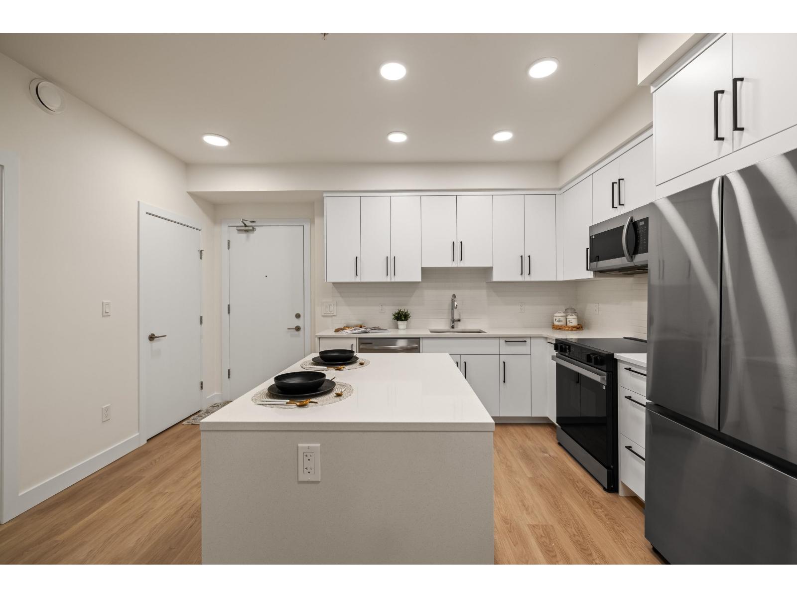 205 33816 South Fraser Way, Abbotsford, British Columbia  V2S 2C5 - Photo 9 - R3046697