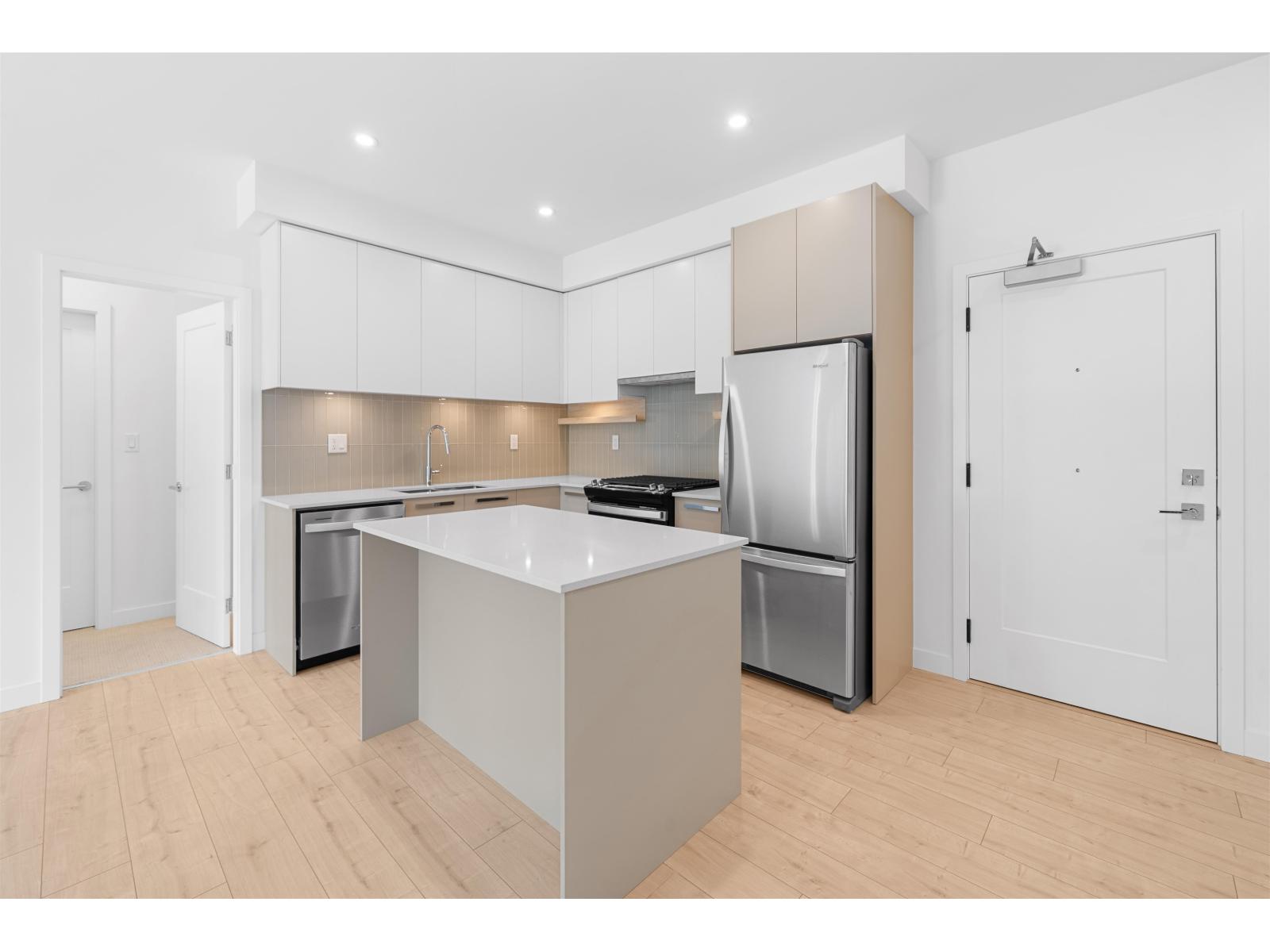 317 13788 76 Avenue, Surrey, British Columbia  V3W 8J5 - Photo 7 - R3047180