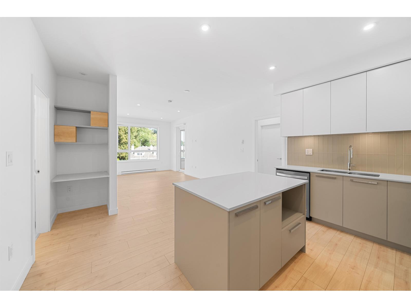 317 13788 76 Avenue, Surrey, British Columbia  V3W 8J5 - Photo 8 - R3047180