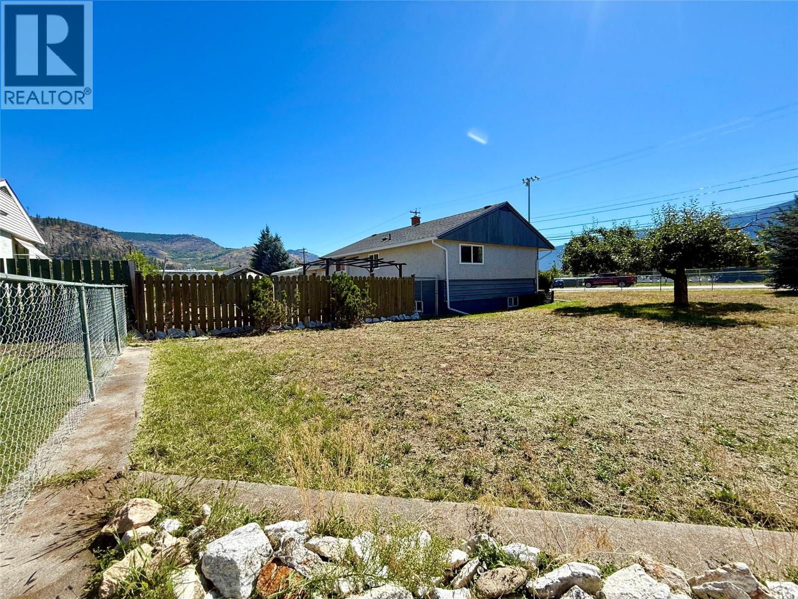 1971 75 Avenue, Grand Forks, British Columbia  V0H 1H2 - Photo 39 - 10359478