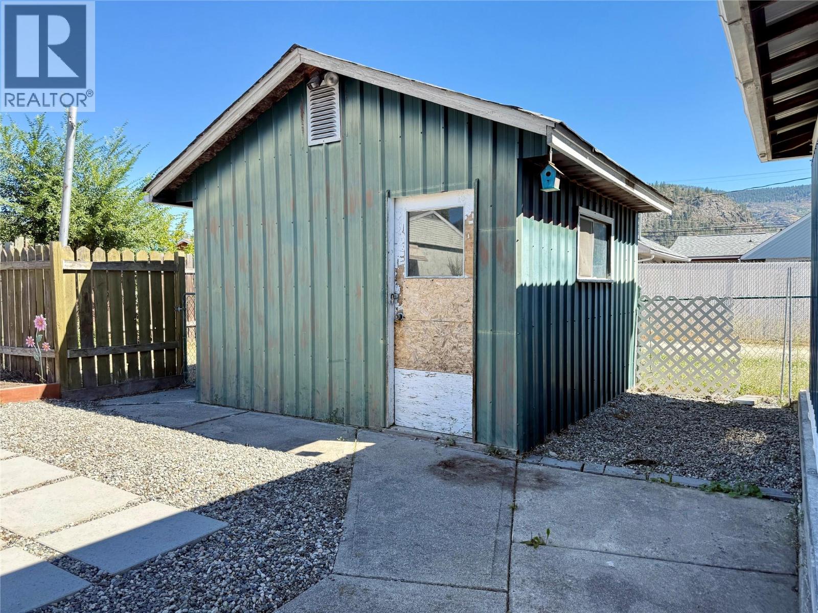 1971 75 Avenue, Grand Forks, British Columbia  V0H 1H2 - Photo 32 - 10359478