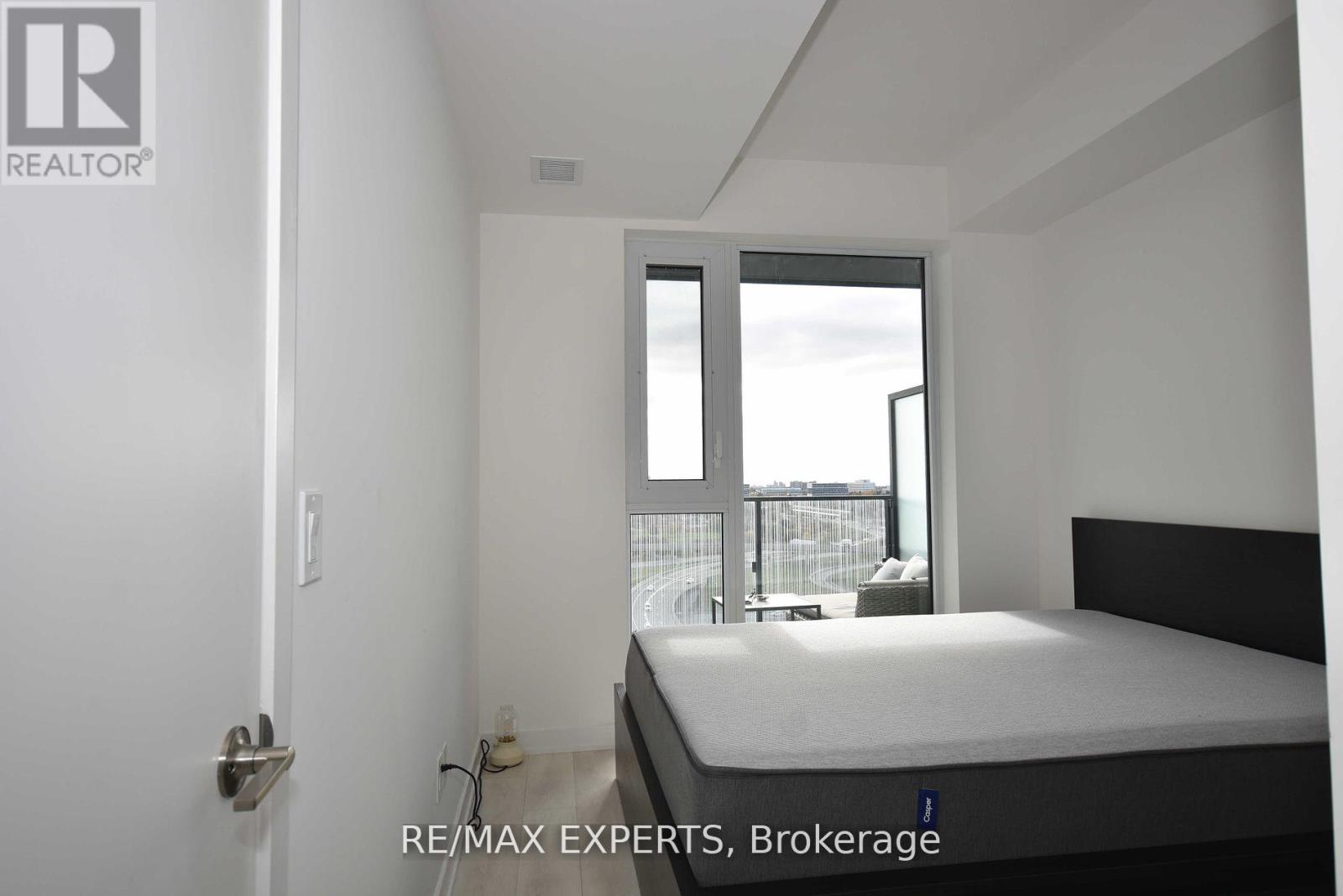 1507 - 8 Tippett Road, Toronto, Ontario  M3H 0E7 - Photo 12 - C12406253