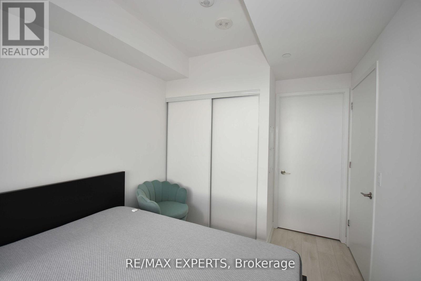 1507 - 8 Tippett Road, Toronto, Ontario  M3H 0E7 - Photo 13 - C12406253