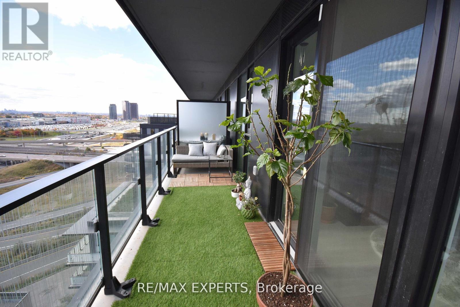 1507 - 8 Tippett Road, Toronto, Ontario  M3H 0E7 - Photo 18 - C12406253