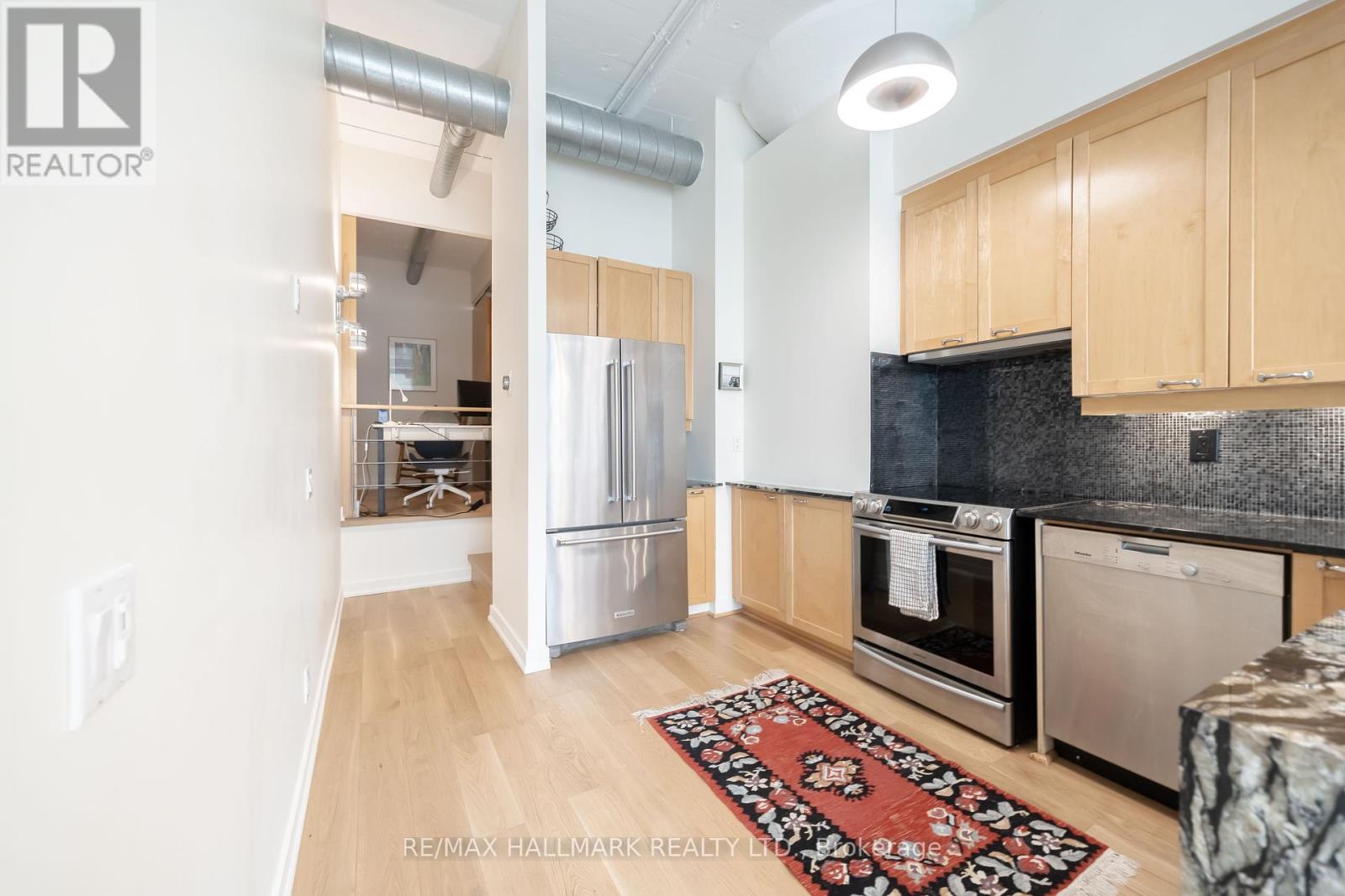 552 - 155 Dalhousie Street, Toronto, Ontario  M5B 2P7 - Photo 12 - C12406371