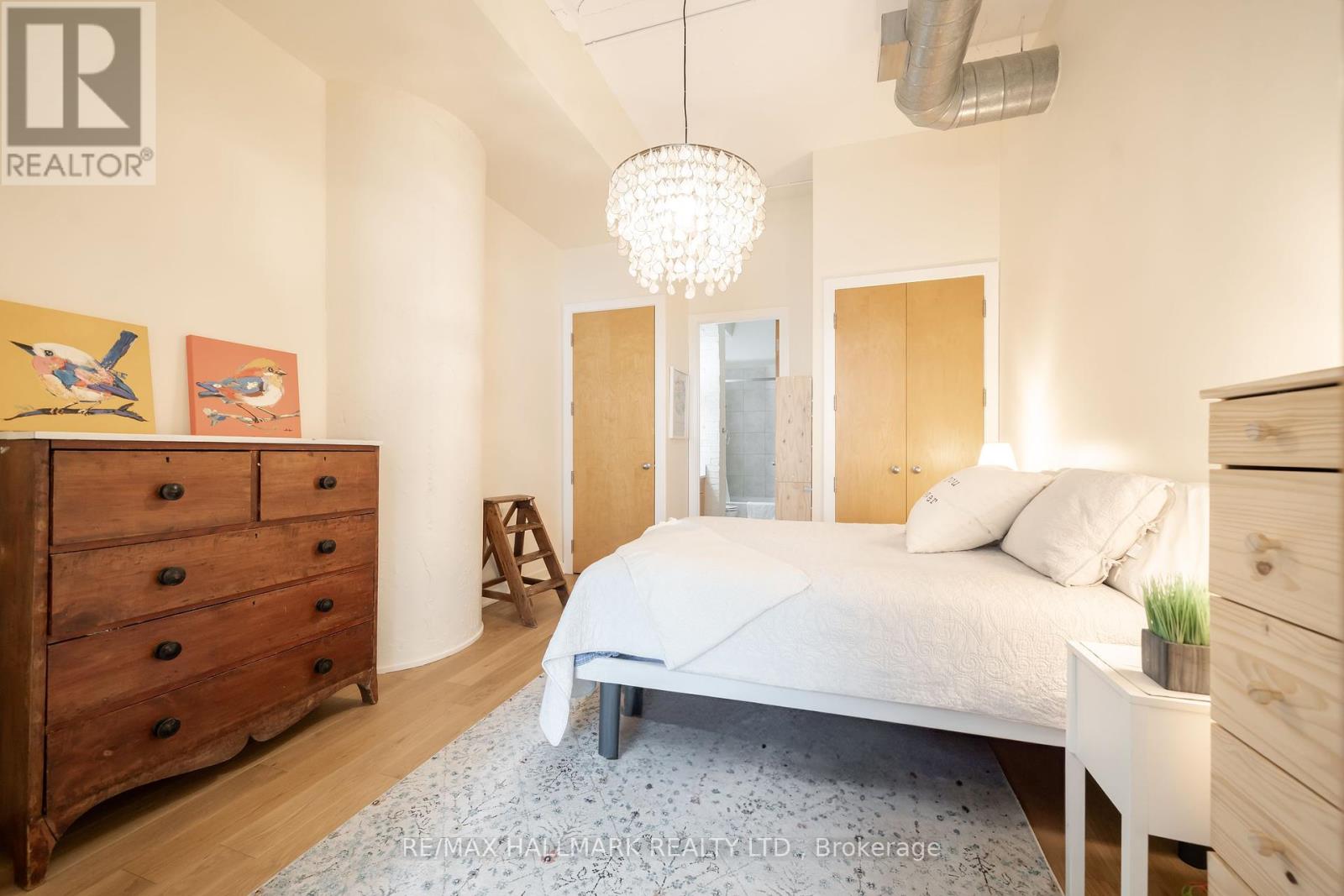552 - 155 Dalhousie Street, Toronto, Ontario  M5B 2P7 - Photo 15 - C12406371