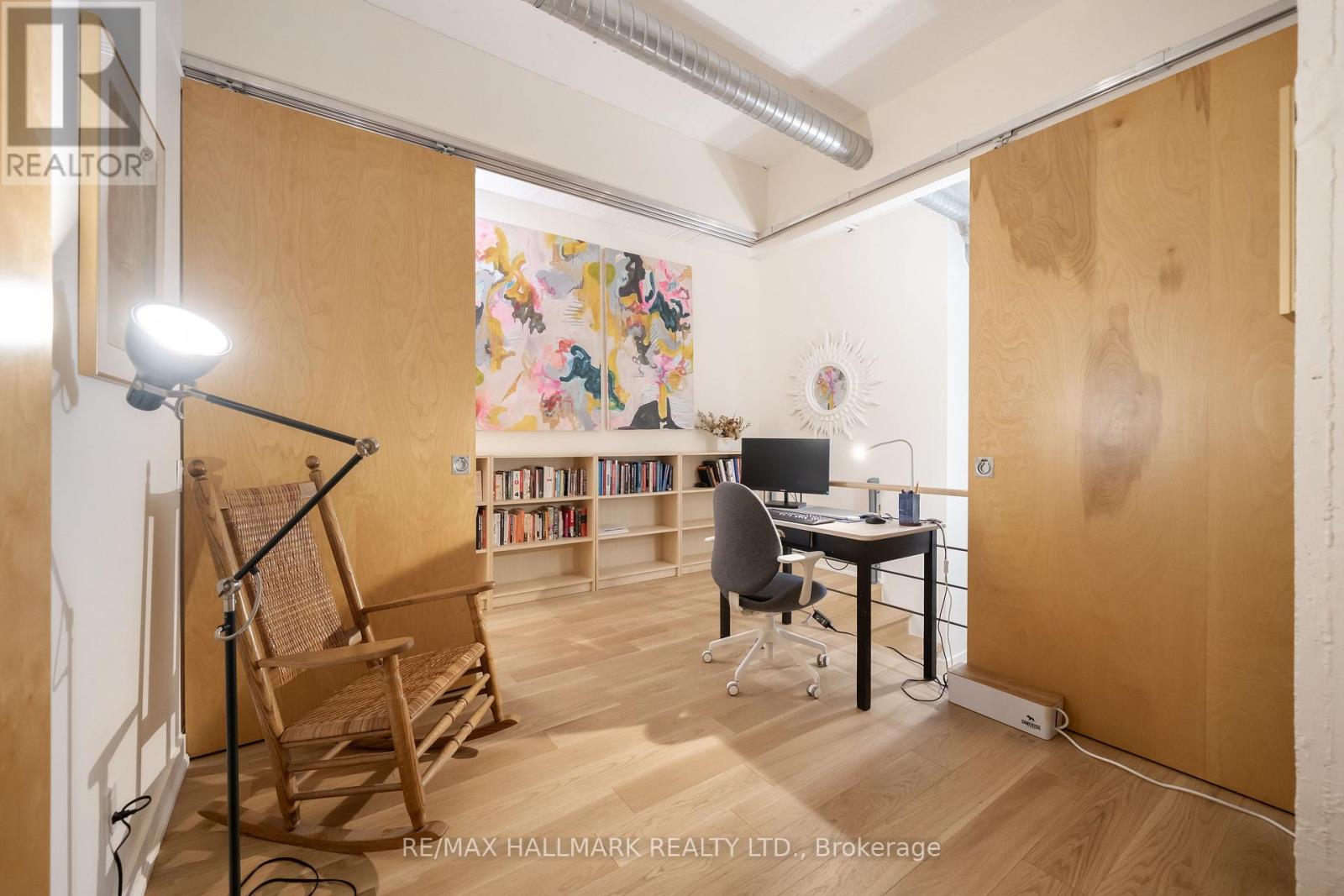 552 - 155 Dalhousie Street, Toronto, Ontario  M5B 2P7 - Photo 25 - C12406371