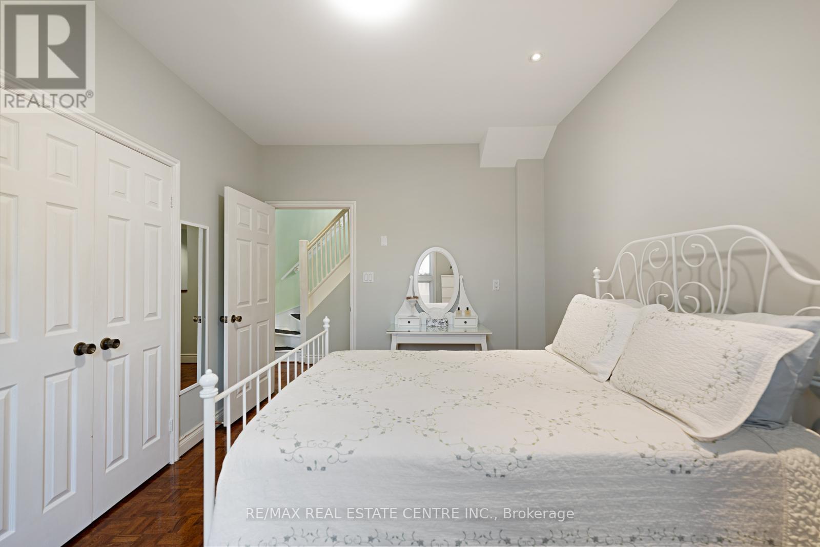 14 Churchill Avenue, Toronto, Ontario  M6J 2B4 - Photo 32 - C12406385