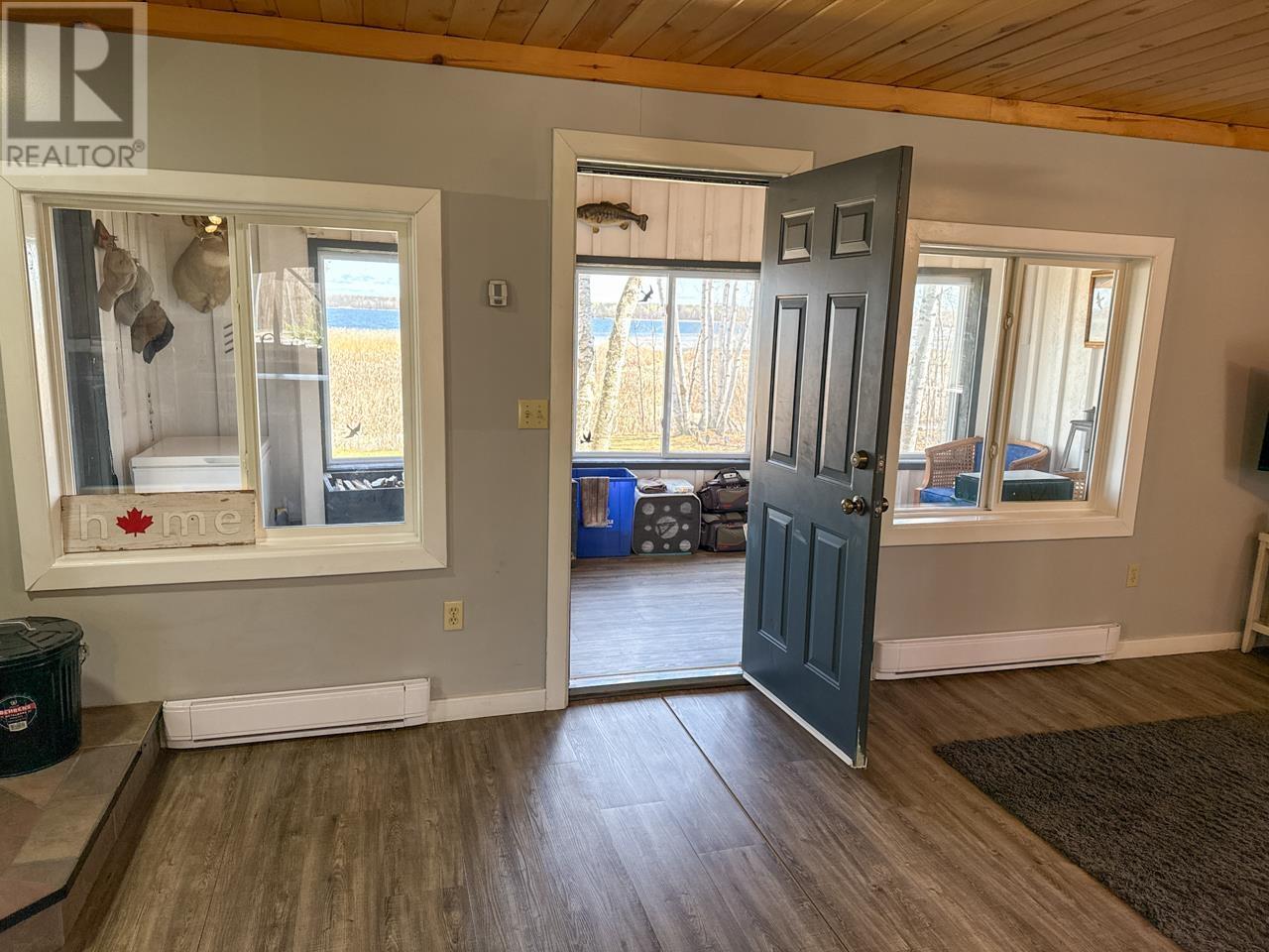 19 Stintzi Drive East, Morson, Ontario  P0W 1J0 - Photo 13 - TB251165