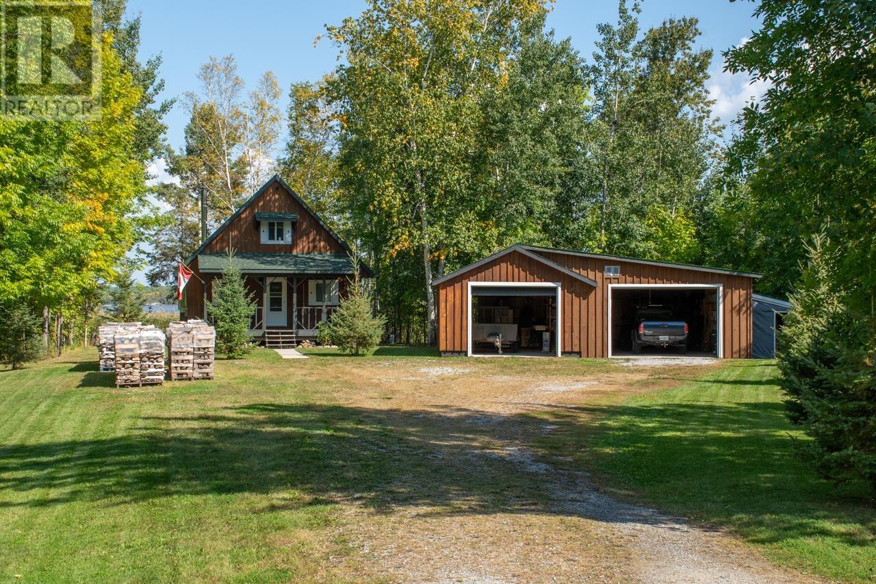 19 Stintzi Drive East, Morson, Ontario