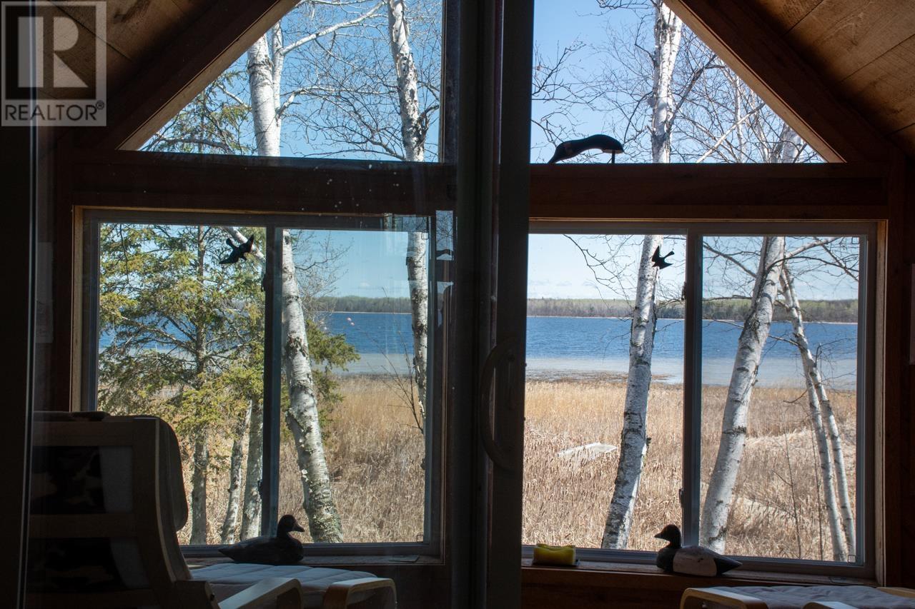 19 Stintzi Drive East, Morson, Ontario  P0W 1J0 - Photo 34 - TB251165