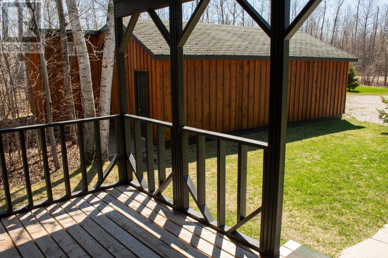 19 Stintzi Drive East, Morson, Ontario  P0W 1J0 - Photo 40 - TB251165