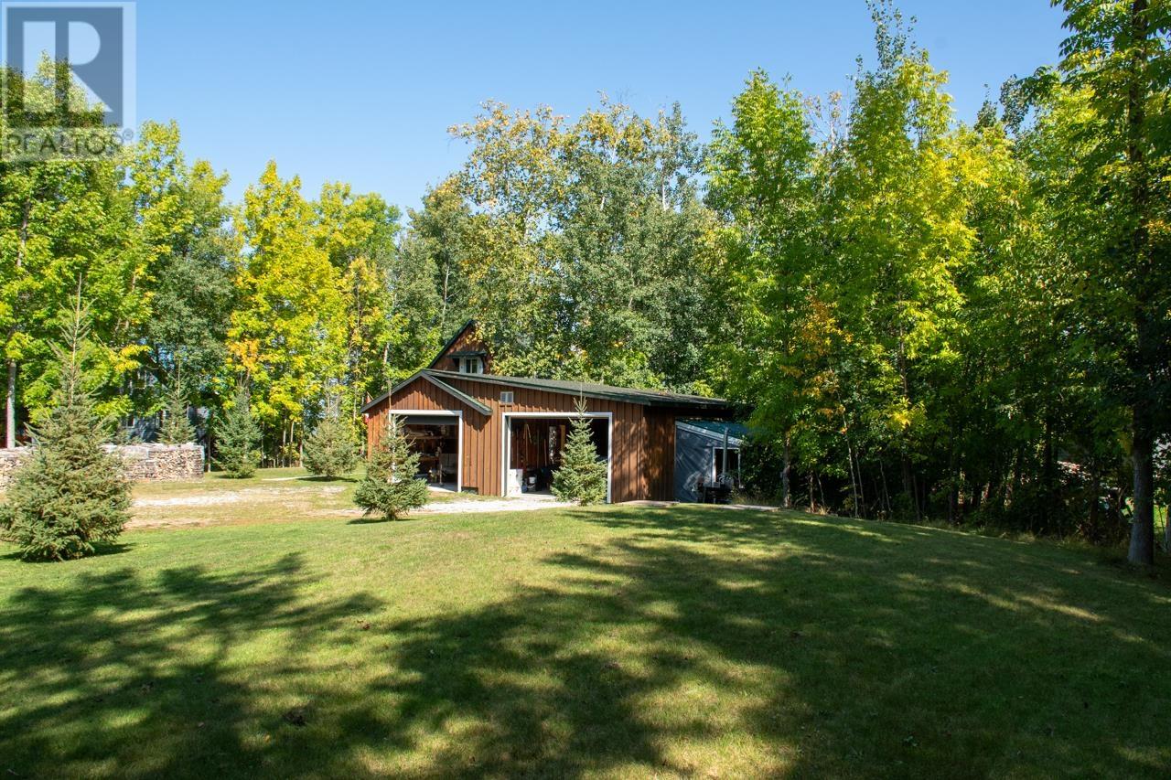 19 Stintzi Drive East, Morson, Ontario  P0W 1J0 - Photo 44 - TB251165