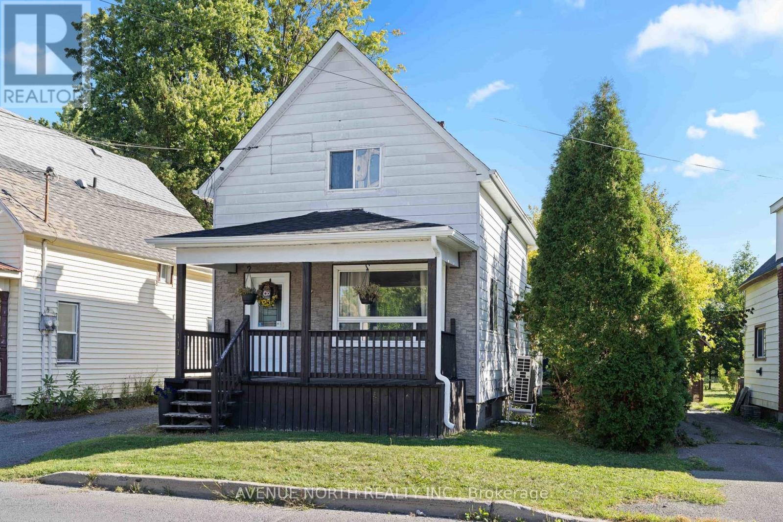117 Bedford Street, Cornwall, Ontario  K6J 4B8 - Photo 3 - X12406498