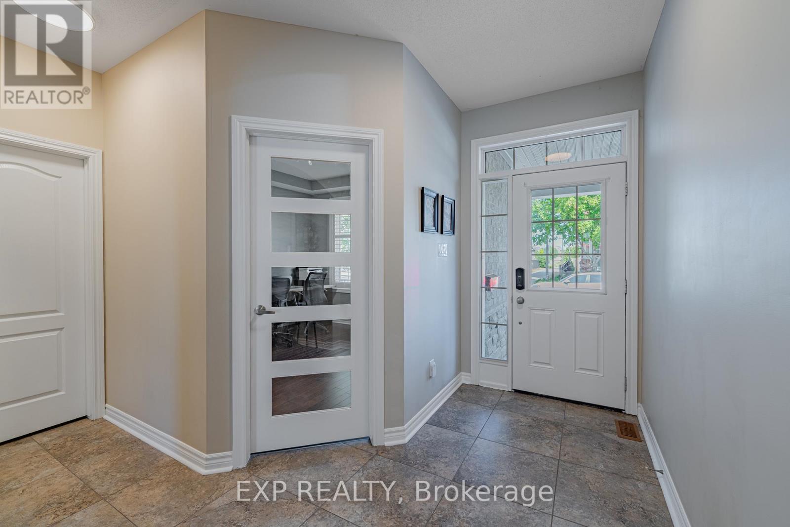 3308 Riverset Crescent, Ottawa, Ontario  K2J 0S2 - Photo 8 - X12406555