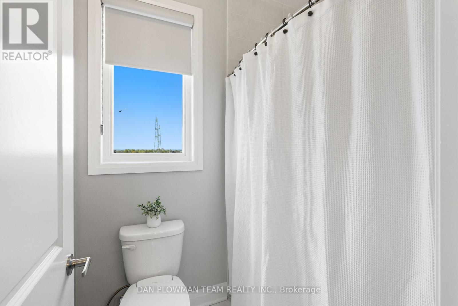 215 Port Darlington Road, Clarington, Ontario  L1C 4A7 - Photo 37 - E12406328