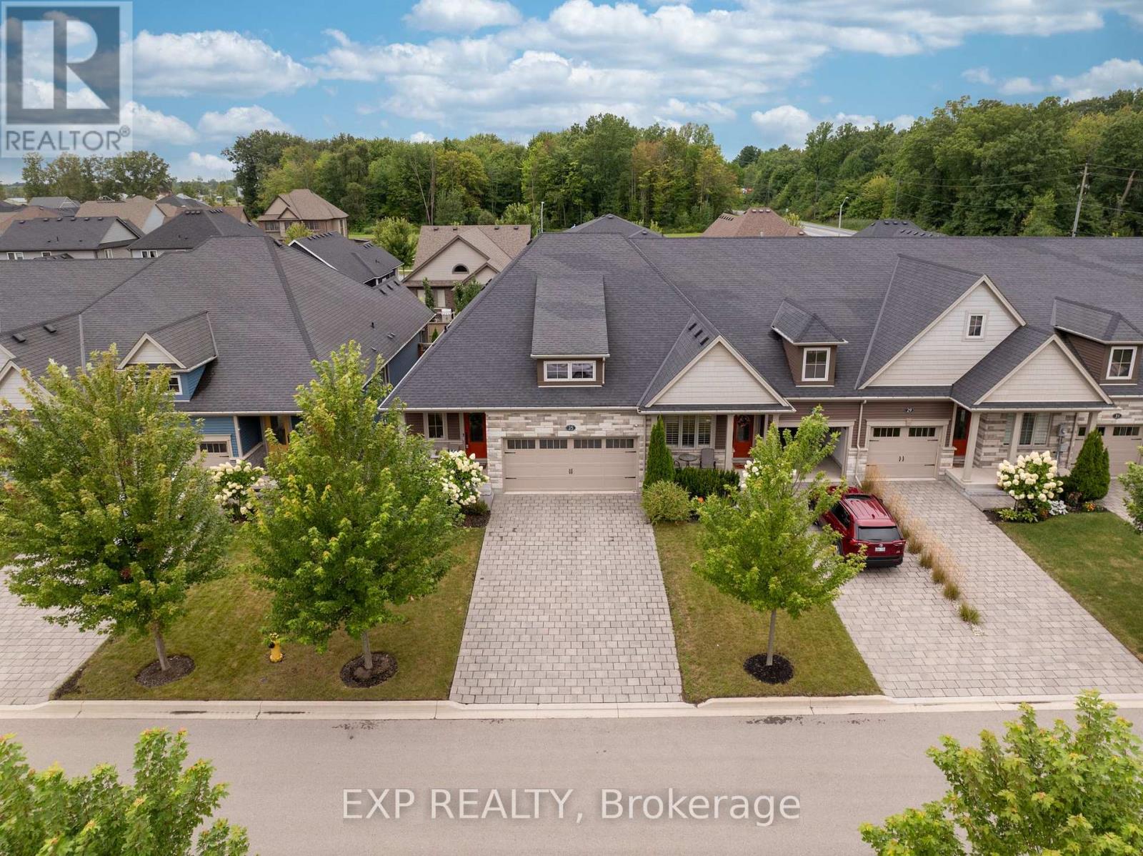 25 Andrew Lane, Thorold, Ontario  L2V 0V3 - Photo 10 - X12406497