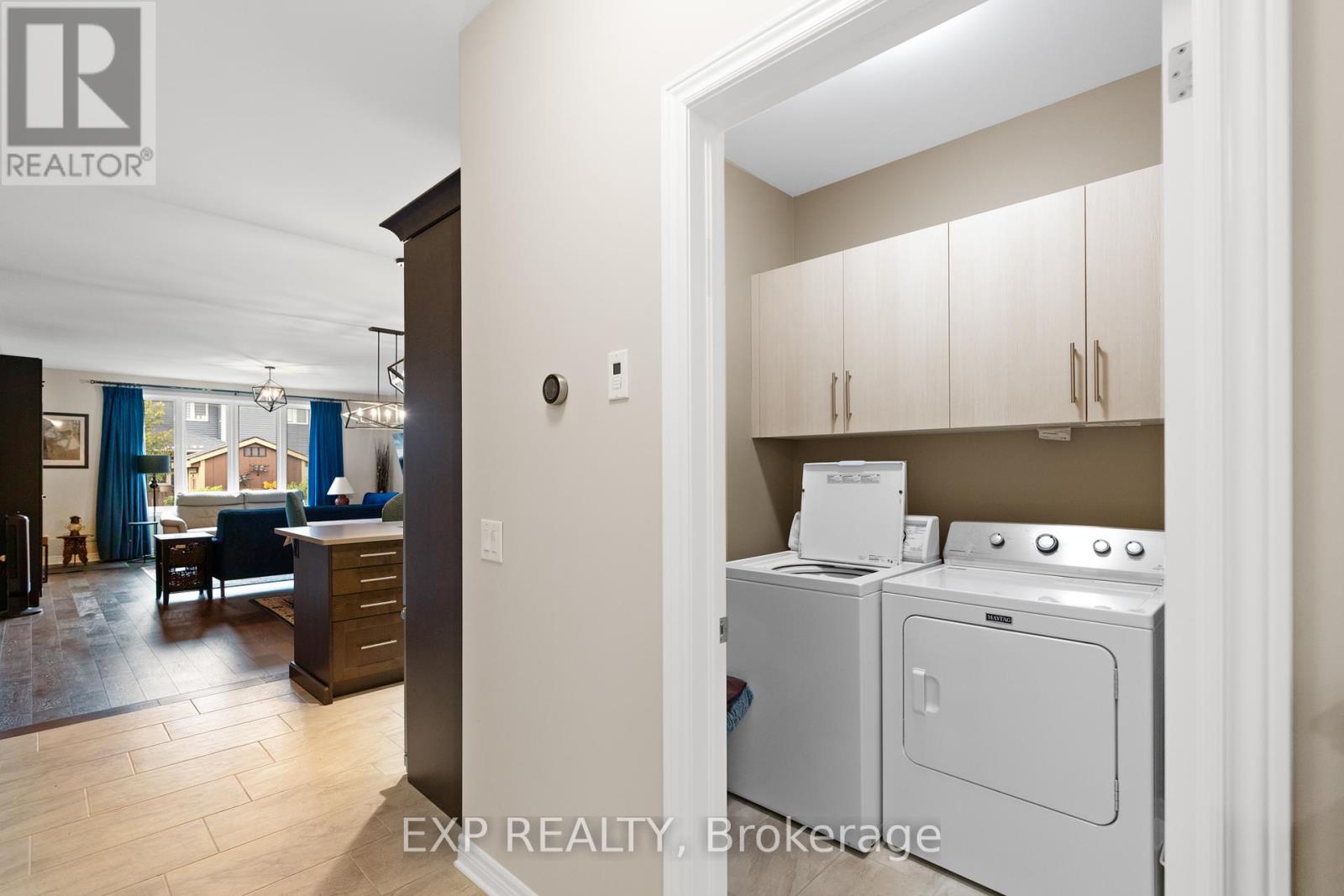 25 Andrew Lane, Thorold, Ontario  L2V 0V3 - Photo 14 - X12406497