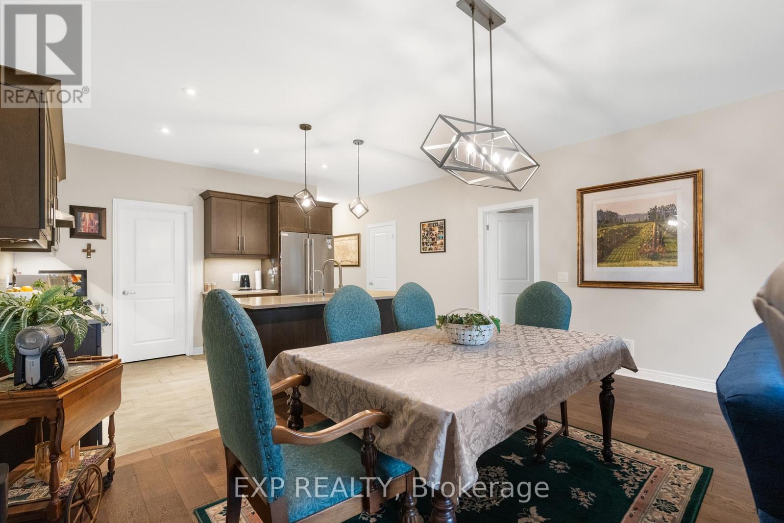 25 Andrew Lane, Thorold, Ontario  L2V 0V3 - Photo 19 - X12406497