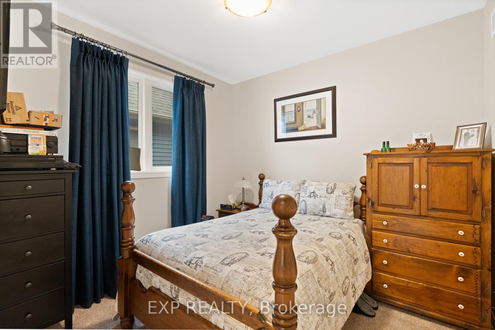 25 Andrew Lane, Thorold, Ontario  L2V 0V3 - Photo 25 - X12406497