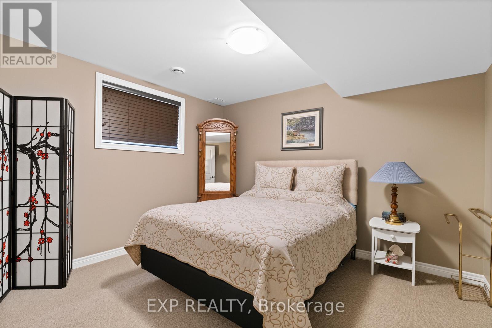25 Andrew Lane, Thorold, Ontario  L2V 0V3 - Photo 34 - X12406497