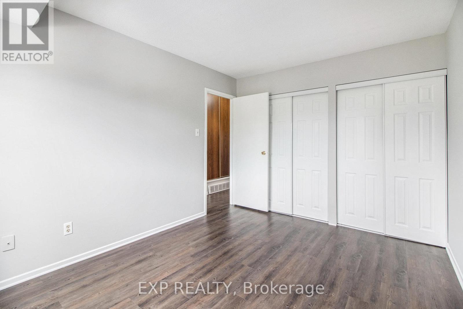 1687 Meadowbrook Road, Ottawa, Ontario  K1B 4W6 - Photo 14 - X12400455
