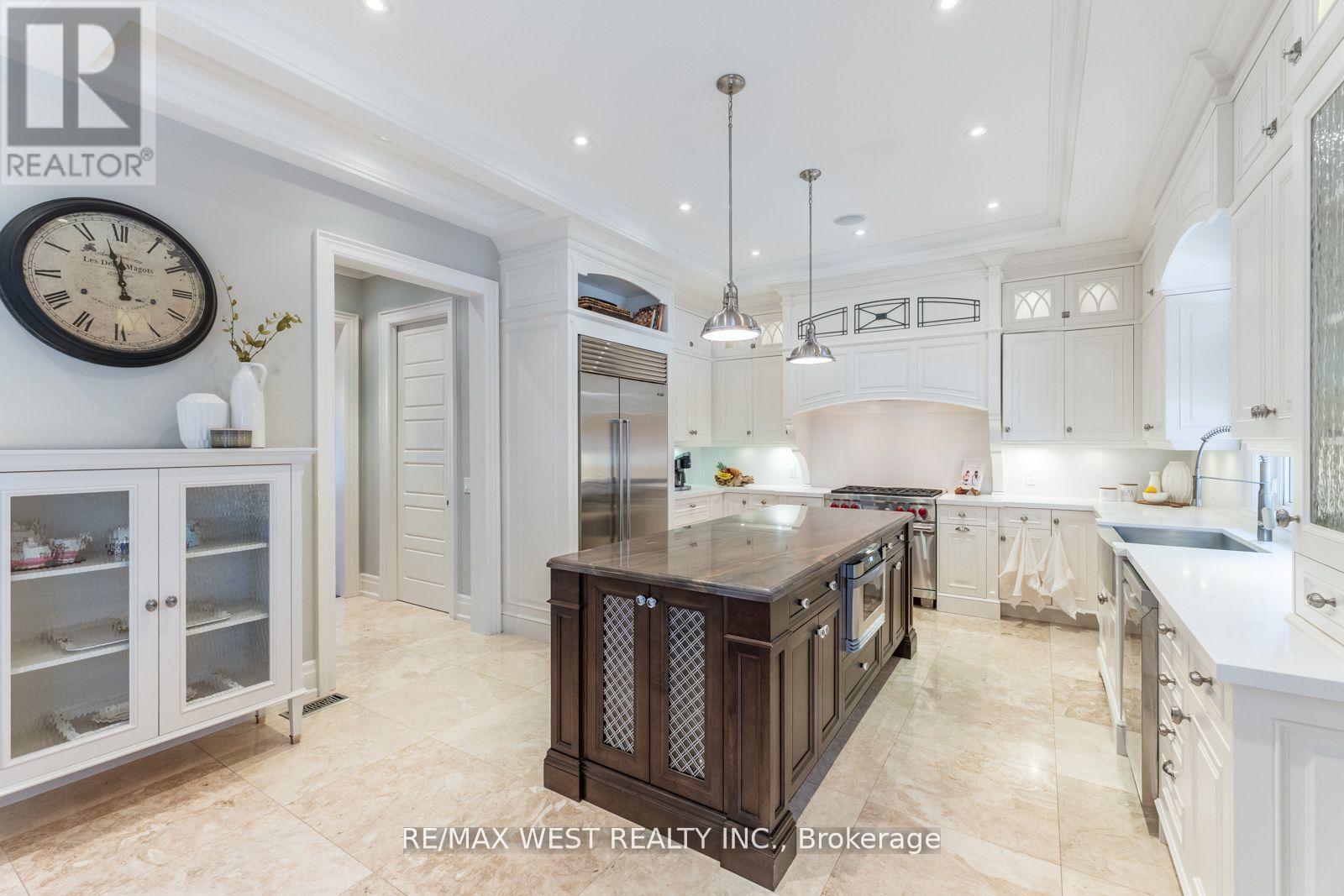 6 Weller Crescent, Vaughan, Ontario  L6A 1E4 - Photo 20 - N12406290