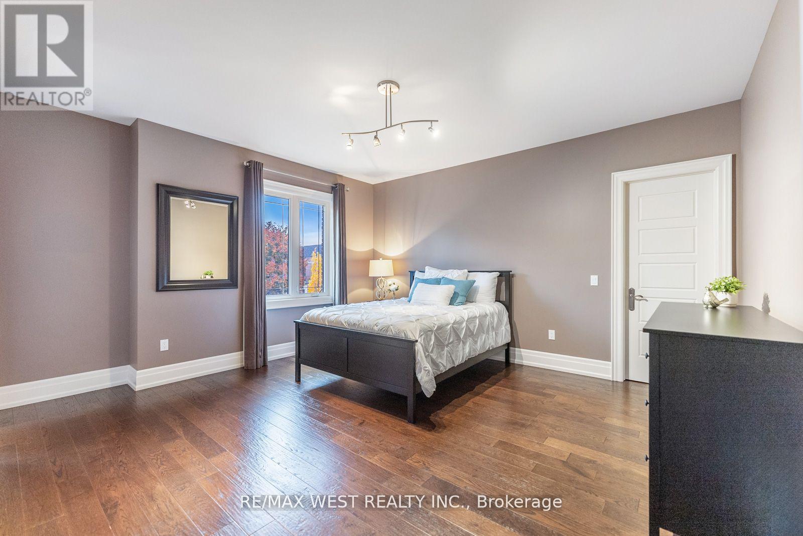 6 Weller Crescent, Vaughan, Ontario  L6A 1E4 - Photo 29 - N12406290