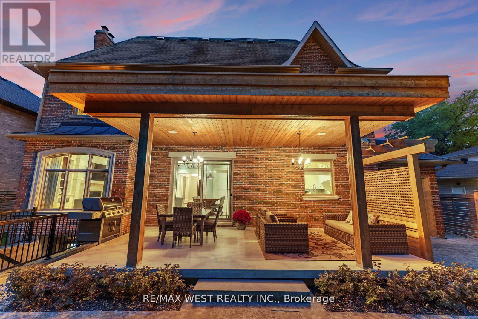 6 Weller Crescent, Vaughan, Ontario  L6A 1E4 - Photo 39 - N12406290
