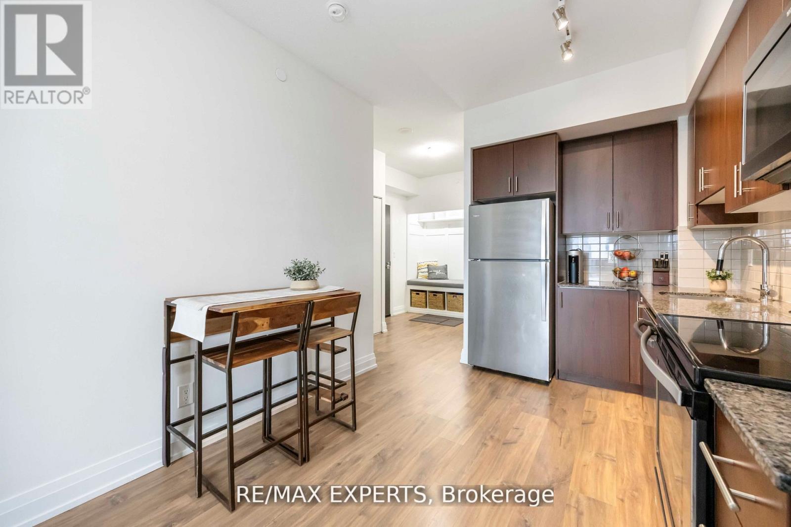 801 - 3700 Highway 7, Vaughan, Ontario  L4L 1A6 - Photo 18 - N12406302