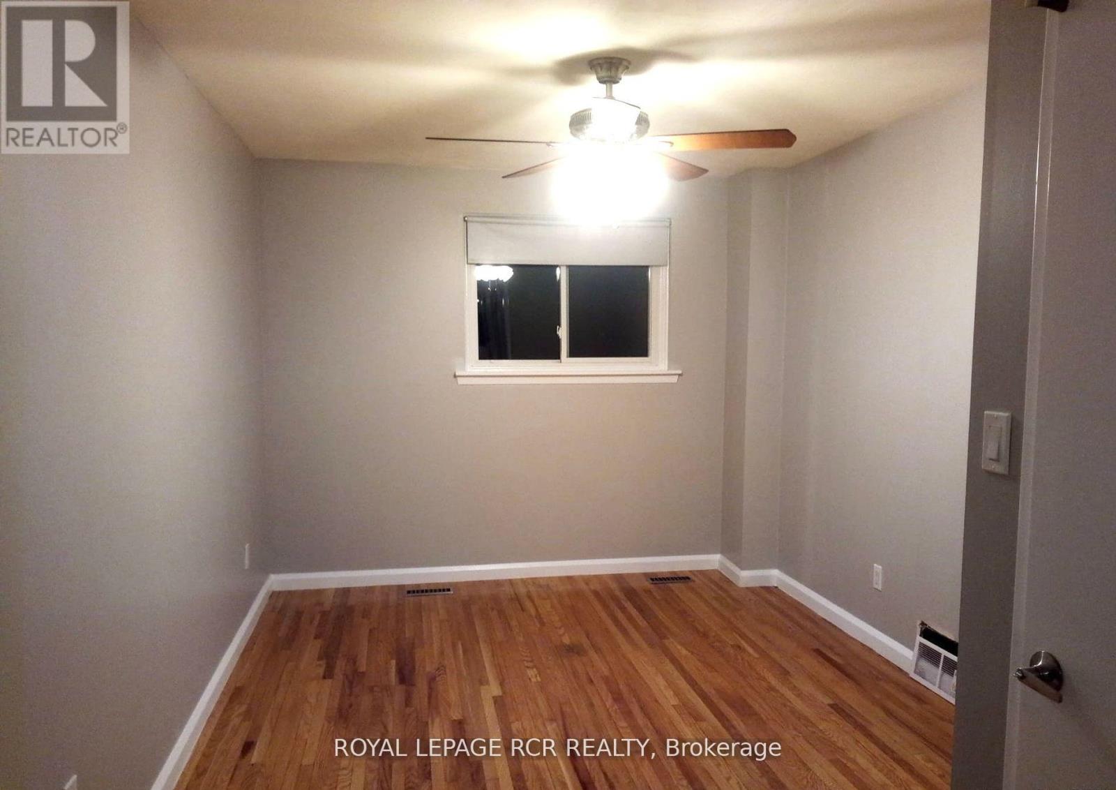 15 Mcdonald Drive, Aurora (Aurora Heights), Ontario  L4G 2T4 - Photo 21 - N12406354