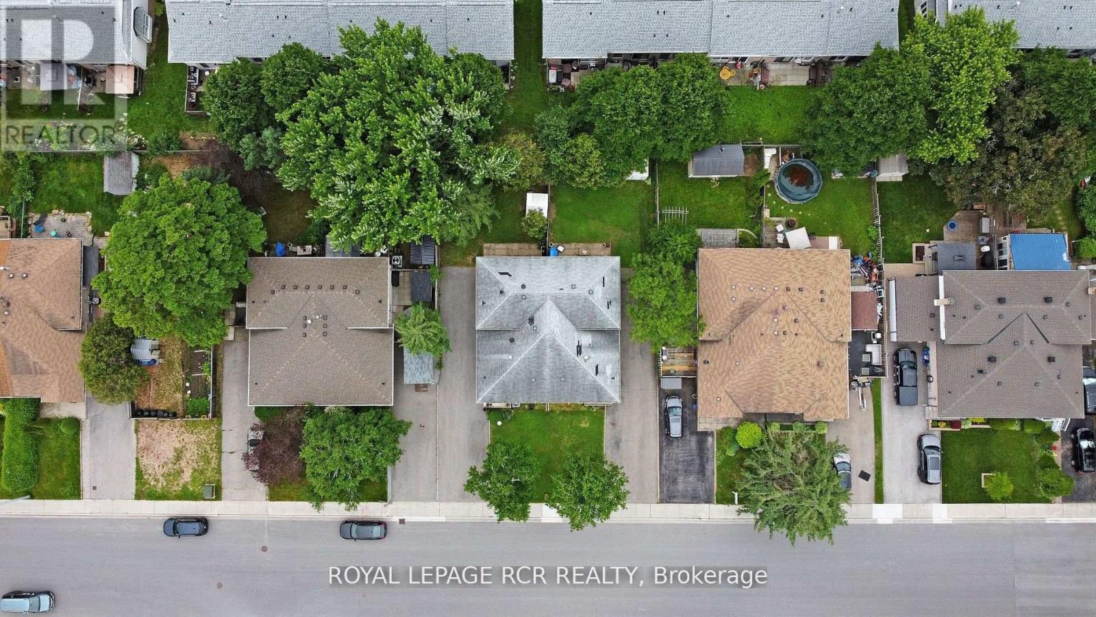 15 Mcdonald Drive, Aurora (Aurora Heights), Ontario  L4G 2T4 - Photo 29 - N12406354