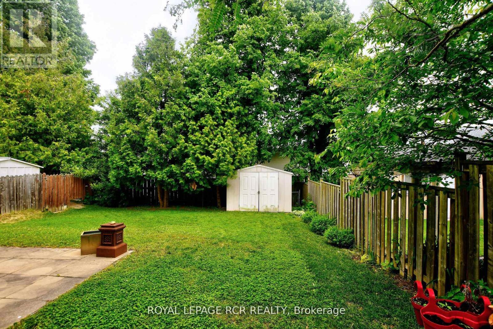 15 Mcdonald Drive, Aurora (Aurora Heights), Ontario  L4G 2T4 - Photo 31 - N12406354