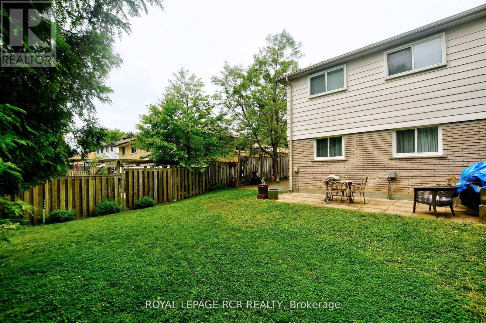 15 Mcdonald Drive, Aurora (Aurora Heights), Ontario  L4G 2T4 - Photo 34 - N12406354