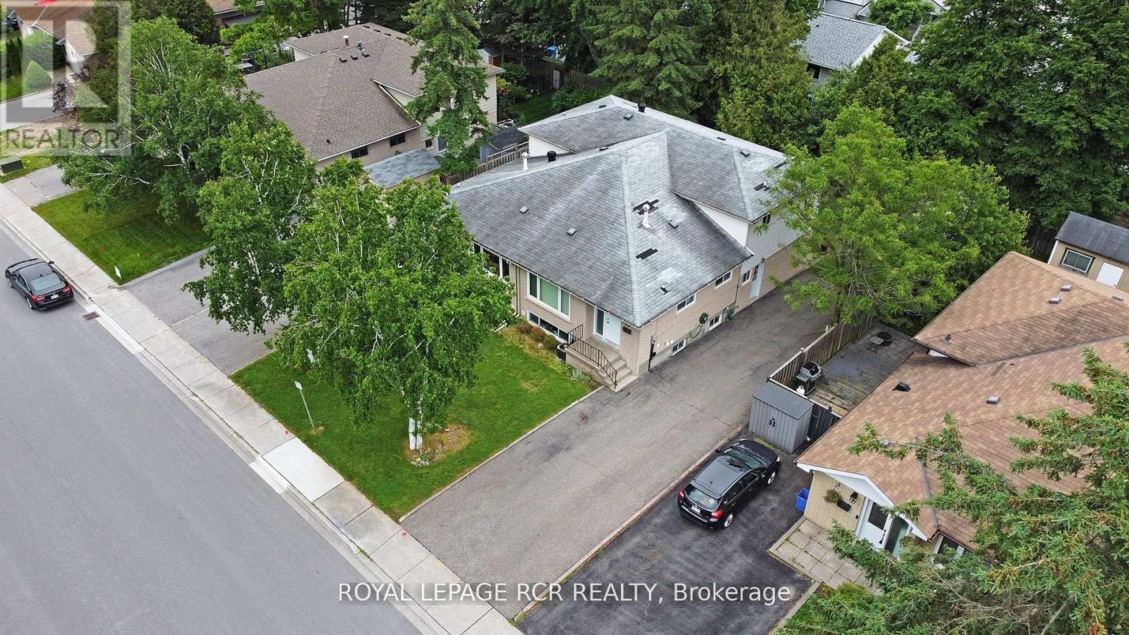 15 Mcdonald Drive, Aurora (Aurora Heights), Ontario  L4G 2T4 - Photo 37 - N12406354