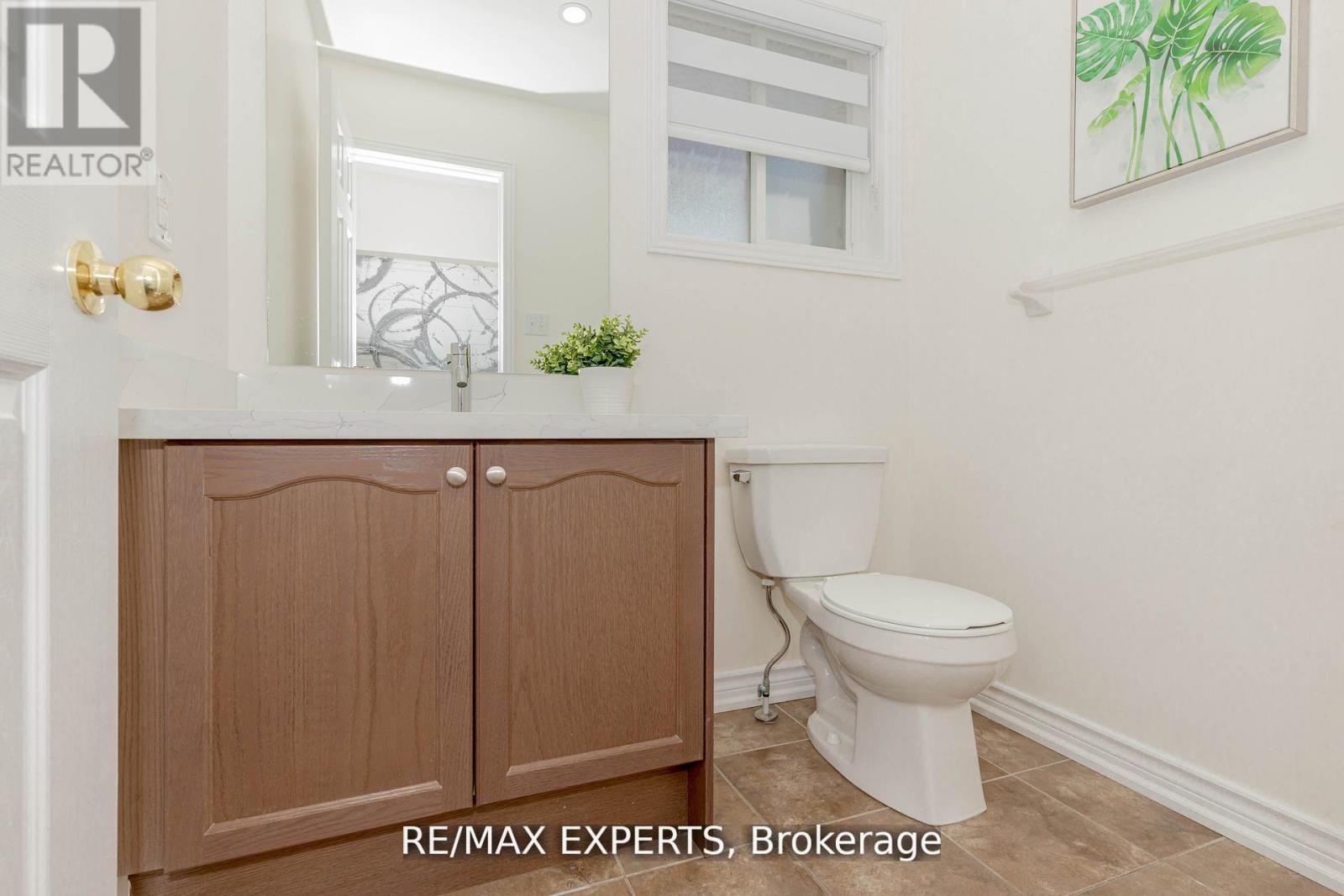 64 Peppertree Lane, Whitchurch-Stouffville (Stouffville), Ontario  L4A 0M8 - Photo 28 - N12406414
