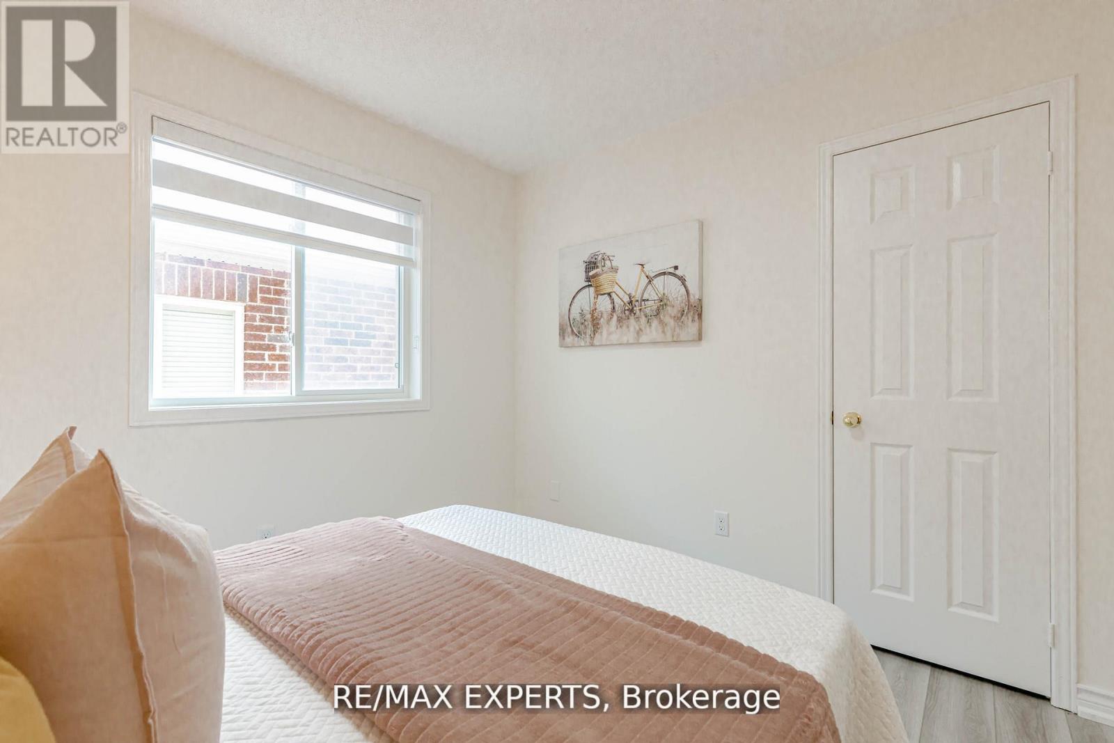64 Peppertree Lane, Whitchurch-Stouffville (Stouffville), Ontario  L4A 0M8 - Photo 45 - N12406414