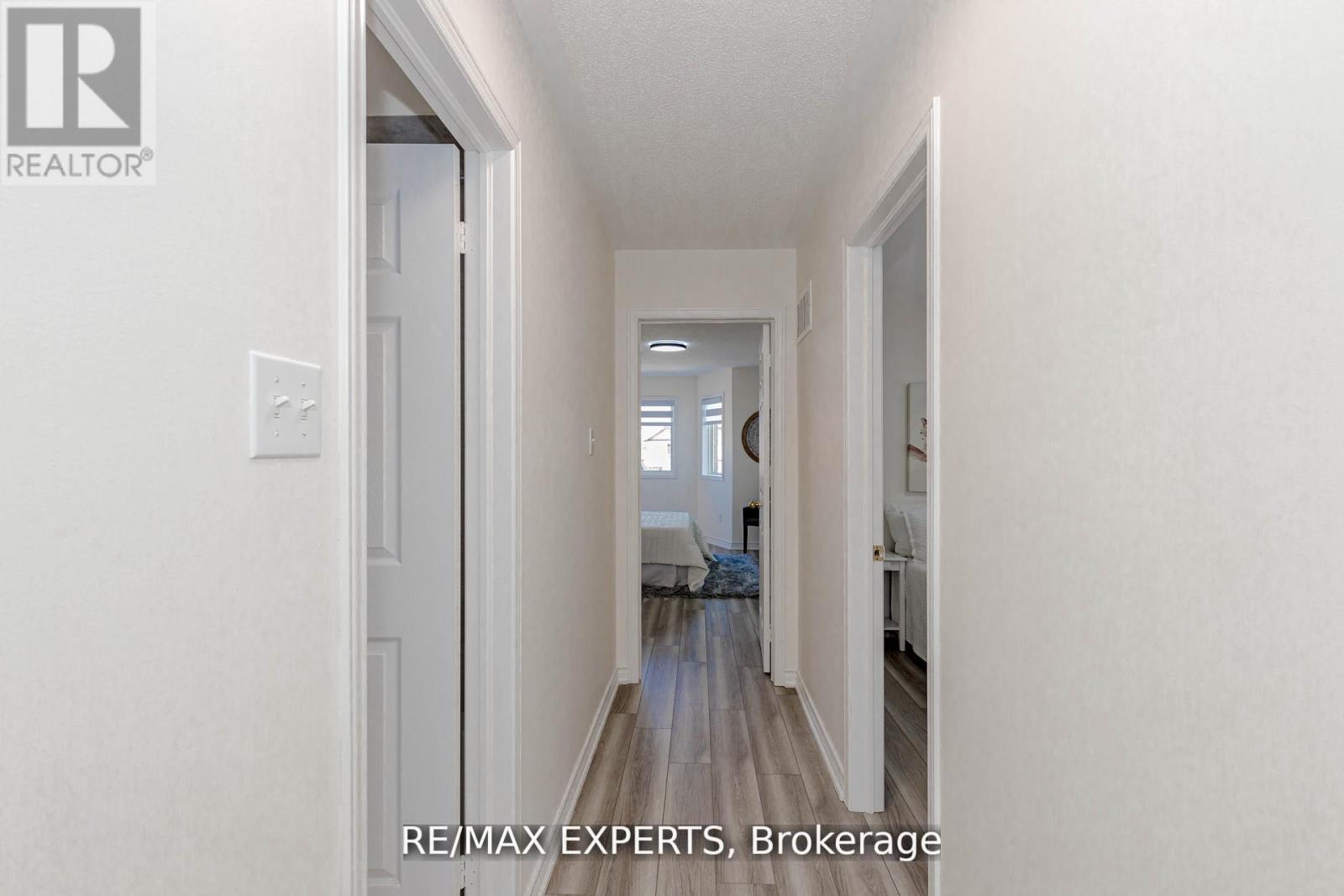 64 Peppertree Lane, Whitchurch-Stouffville (Stouffville), Ontario  L4A 0M8 - Photo 46 - N12406414